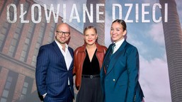 "ołowiane dzieci" biją rekordy popularności. socjolog: ten serial zniekształca pamięć
