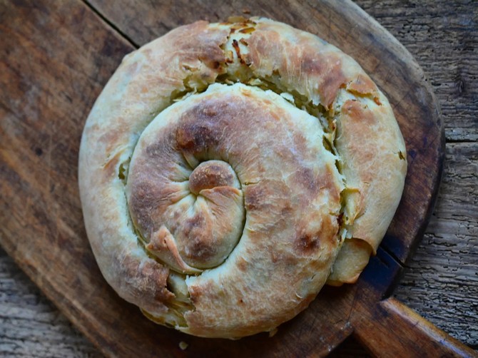 Starinski recept za rustični puž sa kupusom