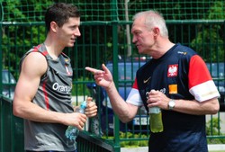 Smuda odpowiedział "Lewemu": Ludzie na ulicy na mnie nie plują