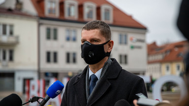 Piontkowski tłumaczy decyzję o powrocie do szkół. "Najmłodsze dzieci źle znoszą zdalną naukę"