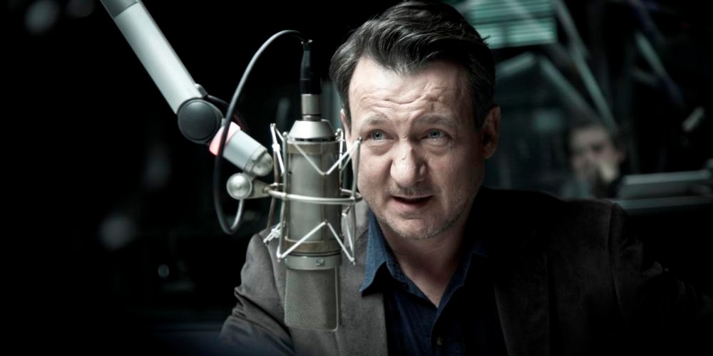 Robert Więckiewicz w filmie 'Pod Mocnym Aniołem'