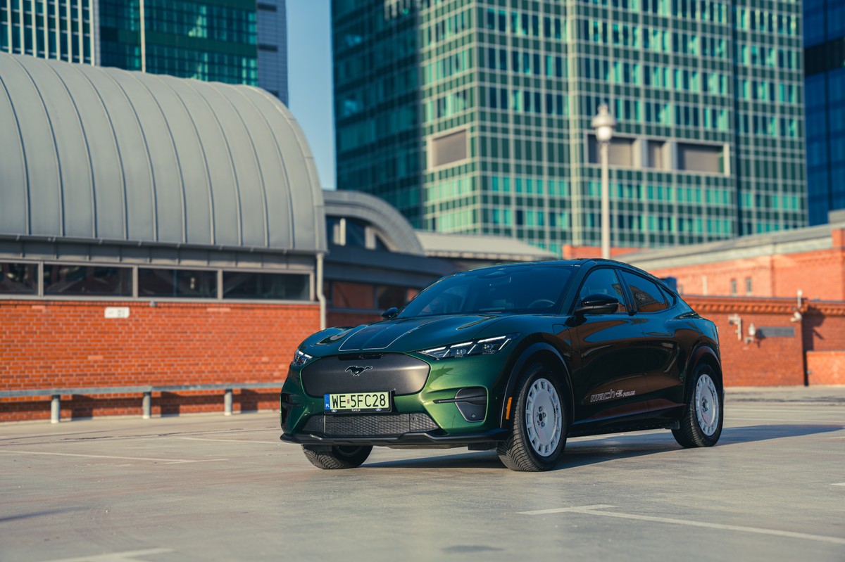 Ford Mustang Mach-E Rally zaskakuje osiągami. 487 KM i sprint do setki w 3,5 s