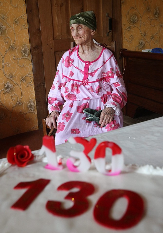 Самый старый человек в мире. Ему 130 лет. Юбилей самуила яковлевича маршака. В грузии антиса хвичава. Ему 130 лет.