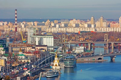 Boom na rynku nieruchomości we Lwowie, zastój w Kijowie z powodu rosyjskiego zagrożenia