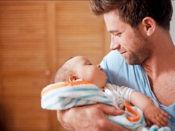 Jak ojcostwo zmienia mężczyzn - lekkoduchów? Zdziwisz się!