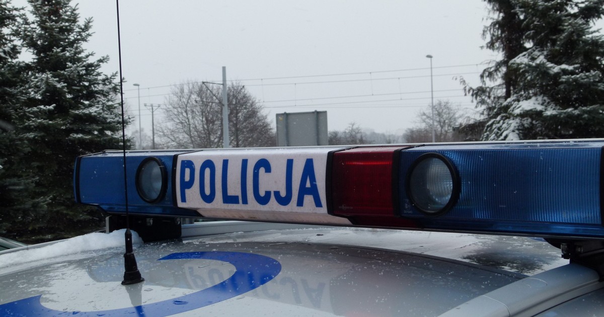 Policja reaguje na doniesienia o gwałcie w swoich szeregach. "Zawsze po stronie ofiary"