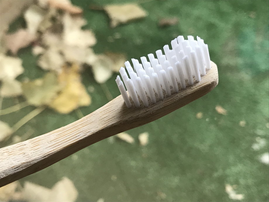 Bambusowa szczoteczka do zębów