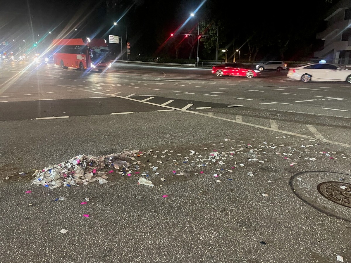 Balony ze śmieciami