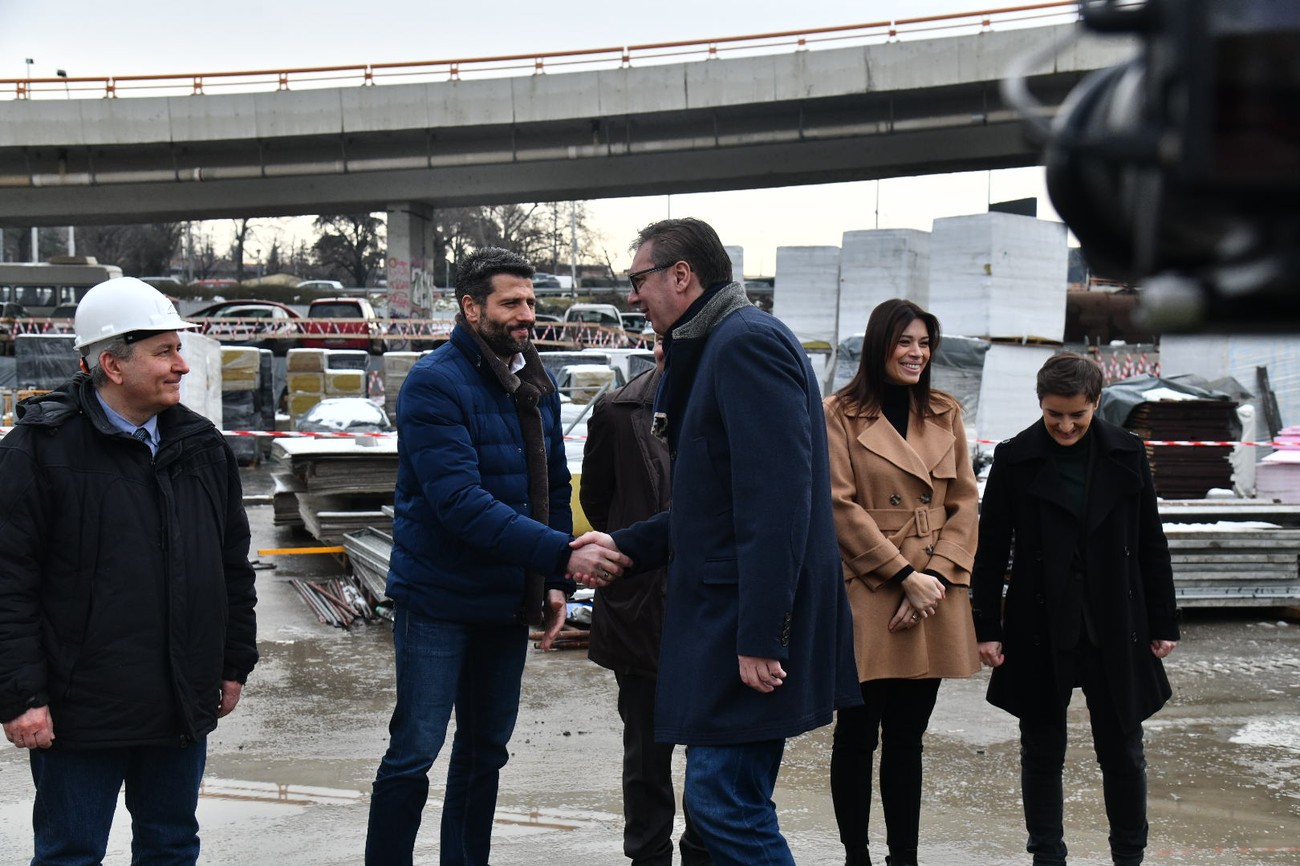 Za par dana Micotakis dolazi u Srbiju i dovodi kompanije za EXPO