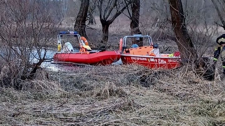 Trwają poszukiwania mężczyzny w rejonie rzeki Wisła