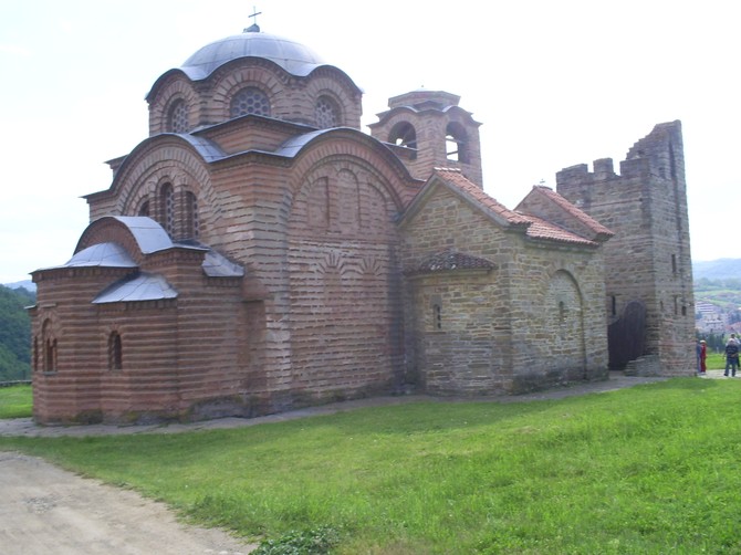 Manastir svetog Nikole u Kuršumliji je najstarija zadužbina Stefana Nemanje