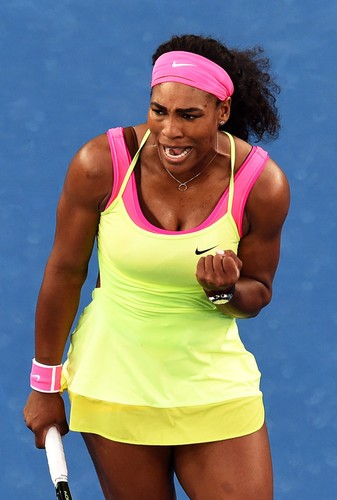 W co ona się ubrała? Serena Williams w kolorze yellow bahama na Australian Open