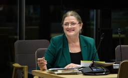 Pawłowicz przeprasza za tweet dotyczący transpłciowej uczennicy