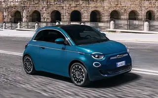 Nowy Fiat 500e już nie z Polski – pierwsza jazda włoskim elektrykiem