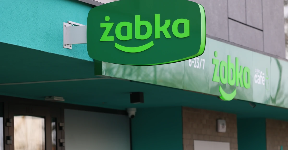 W jakich godzinach otwarta jest Żabka w Trzech Króli? Godziny otwarcia