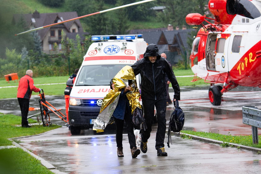 Burza w Tatrach. Piorun poraził turystów na Giewoncie. Co z alertem RCB?