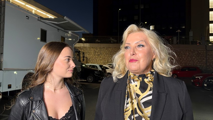 Snežana Đurišić sa unukom