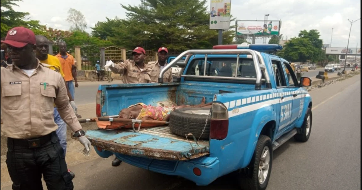 Speedy driver zooms off after knocking woman down in Anambra, victim dead - Vimarsana News