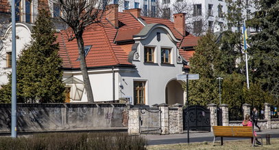 Szok w Krakowie. Przed konsulatem Ukrainy doszło do samopodpalenia