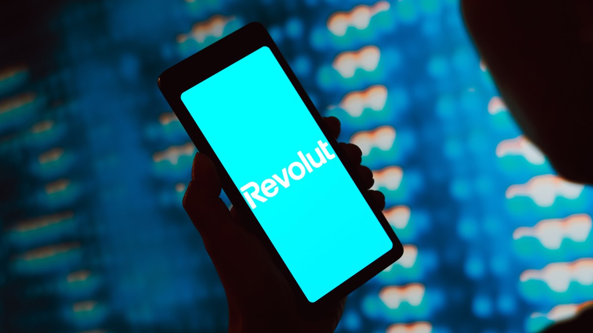 A kapcsolati csalástól a zsarolásig – Közzétette első biztonsági jelentését a Revolut