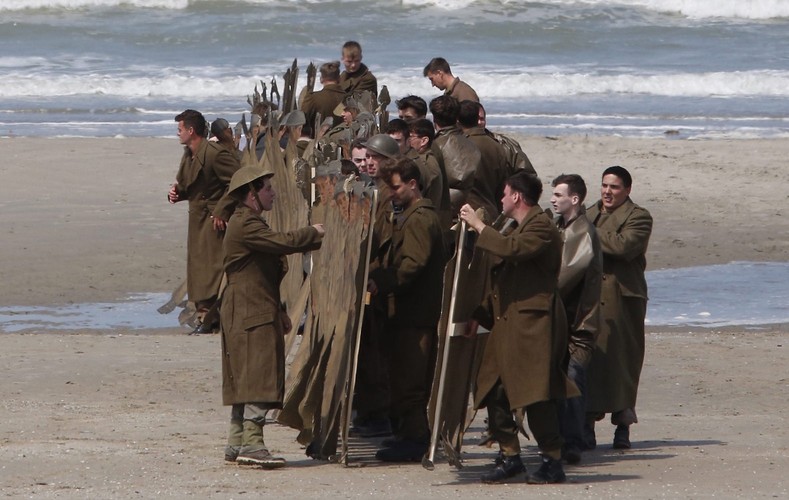 Christopher Nolan kręci w Dunkierce