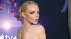 Anya Taylor-Joy w kreacji domu mody Dior. Olśniła na premierze filmu 'Wąwóz'