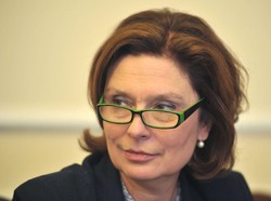 "Nie patrzeć na sondaże i robić swoje"