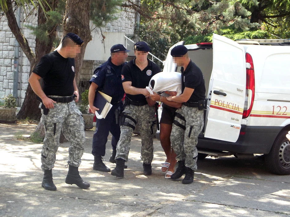 Privođenje Miloša Delibašića