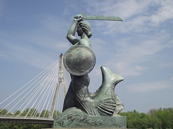 Pomnik obecnie. Fot. kreon1974, CC BY-SA 3.0, via Wikimedia Commons