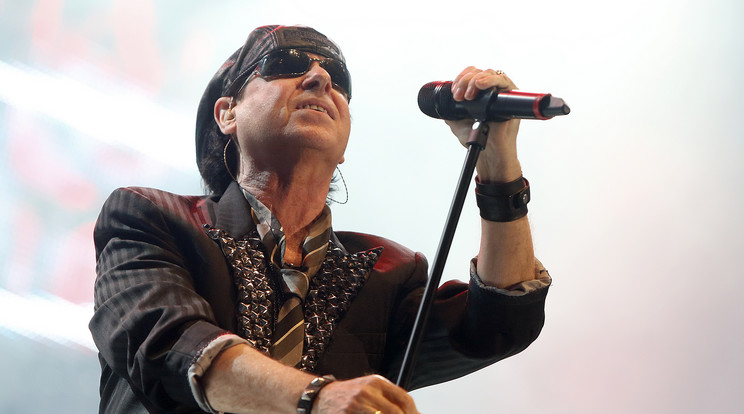 Sokak mellett Klaus Meine, a Scorpions együttes frontembere is közreműködött Leslie Mandoki produkciójában  /Fotó: RAS-archívum