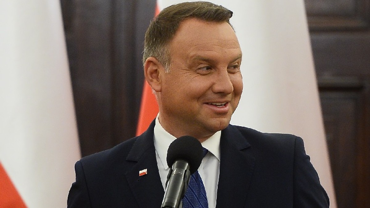 Andrzej Duda nie kryje, że jest bardzo wdzięczny środowisku Radia Maryja za wsparcie udzielone mu podczas wyborów. Zapewnił tych, którzy go duchowo wspierali, że mogą liczyć na "postawę, jakiej oczekują".