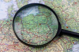 Zmiany granic gmin po nowemu? MSWiA chce skończyć z "wrogimi przejęciami"