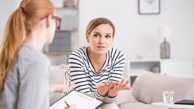 Psychoterapia pozwala zrozumieć własne emocje, pokonać lęki i obawy, a także budować relacje. Jakie są jej rodzaje?