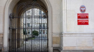 PiS z kontrolą poselską w resorcie rolnictwa