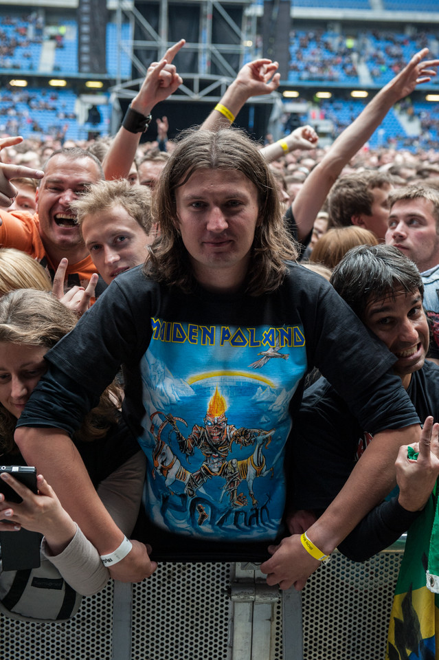 Publiczność na koncercie Iron Maiden w Poznaniu