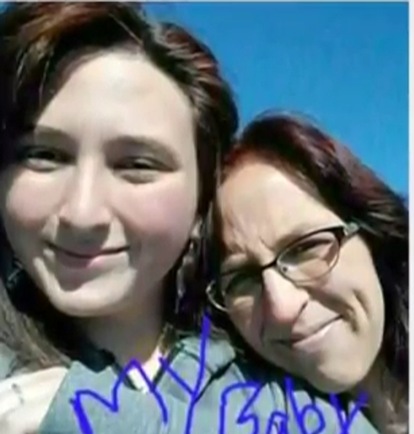 Tragično nastradala učenica s majkom