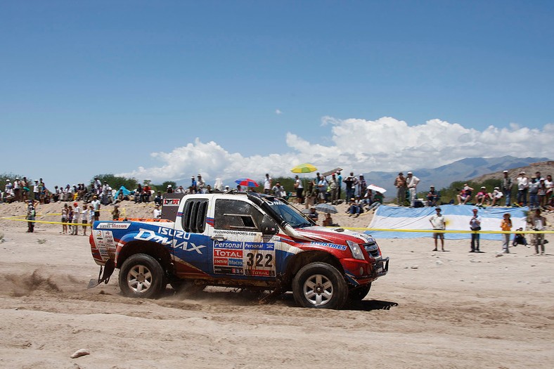 Rajd Dakar 2011: Hołowczyc utrzymał pozycję, Czachor awansuje (4.etap, wyniki, fot. Willy Weyens)