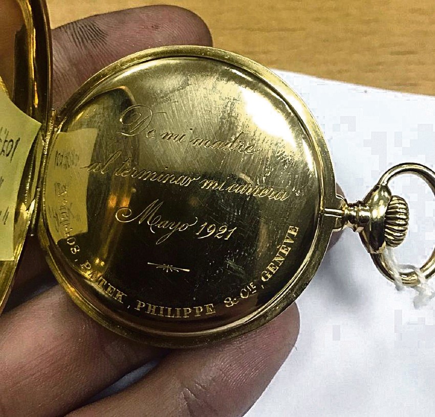 Zlatni sat "Patek Filip", neprocenjive vrednosti, zaplenjen je na Horgošu