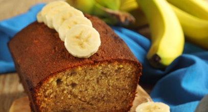 Oto najprostszy przepis na chlebek bananowy. Tylko 5 składników i kilka minut pracy