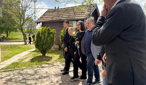 Porodica Saše Katančića u suzama