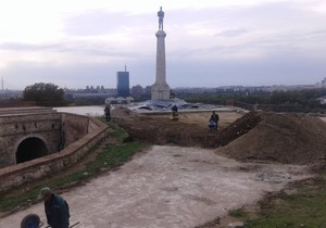 679786_20151015141044