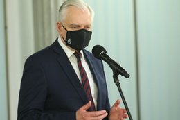 Jarosław Gowin mówi "nie" podatkowi od reklam. Oczekuje wycofania się z projektu lub głębokiej rewizji