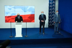 Czwarty koalicjant puka do drzwi. "Pora, by PiS spłacił dług"