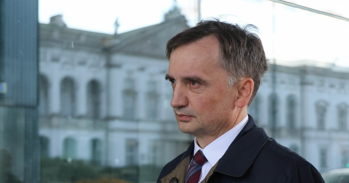 "Tchórzliwy i miękki". Węgierskie media podzielone w sprawie Ważniaka