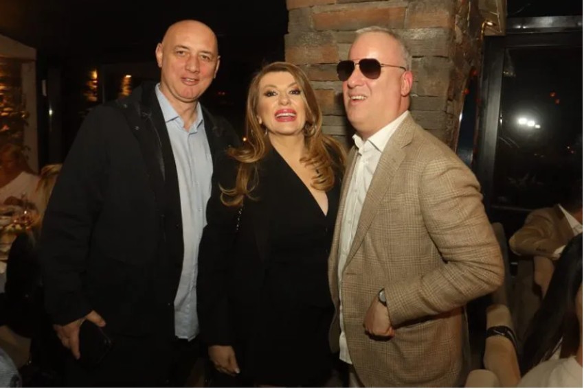 Saša matić proslavio 45. rođendan