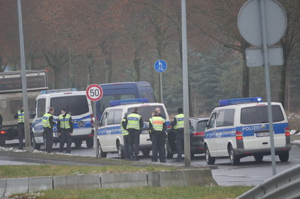 Niemcy "przemycają" polskie fajerwerki, bo u nich kupić ich nie wolno. Wielkie kontrole na granicy