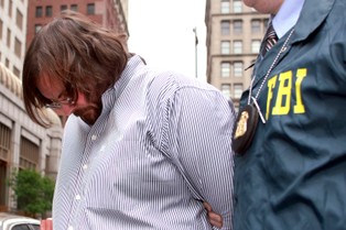 Całe siły FBI na Madoffa