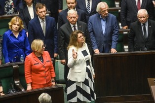 Trzy nowe posłanki złożyły ślubowanie