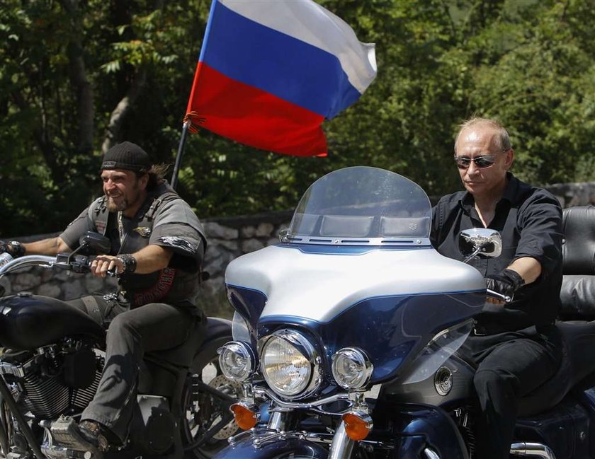 Putin na harley'u. Szpanuje? FOTO