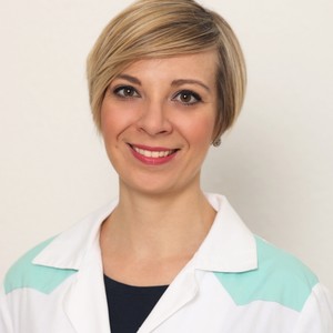 Dr. Rózsa Annamária